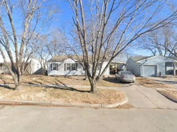 3214 S Vine St, Wichita, KS 67217