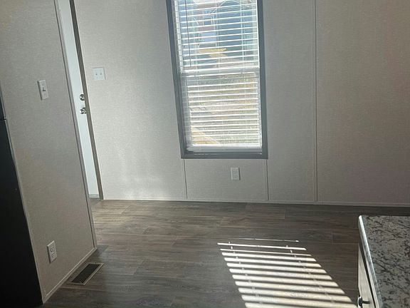 5th image of 5008 Buffalo Ct N