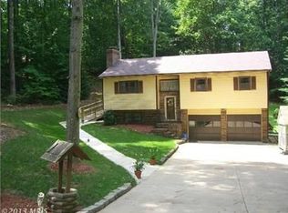 10256 Greystone Rd, Manassas, VA 20111