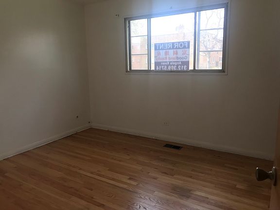 5th image of 8331 Christiana Ave #1W