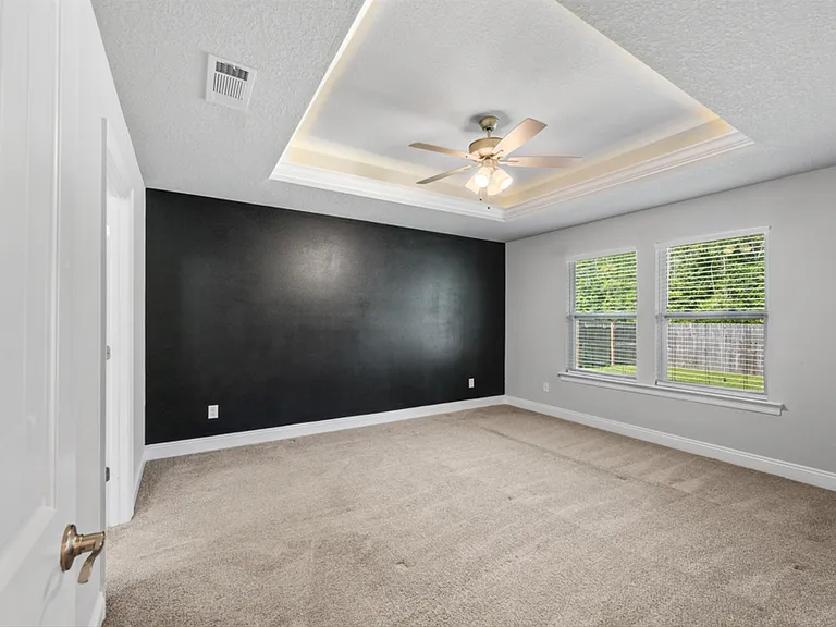 5891 Anderson Ln — Photo 13