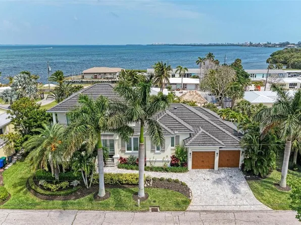 830 Tarawitt Dr, Longboat Key, FL 34228