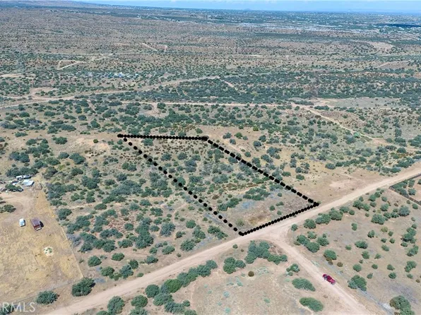 2 Alta Mesa Rd, Hesperia, CA 92344