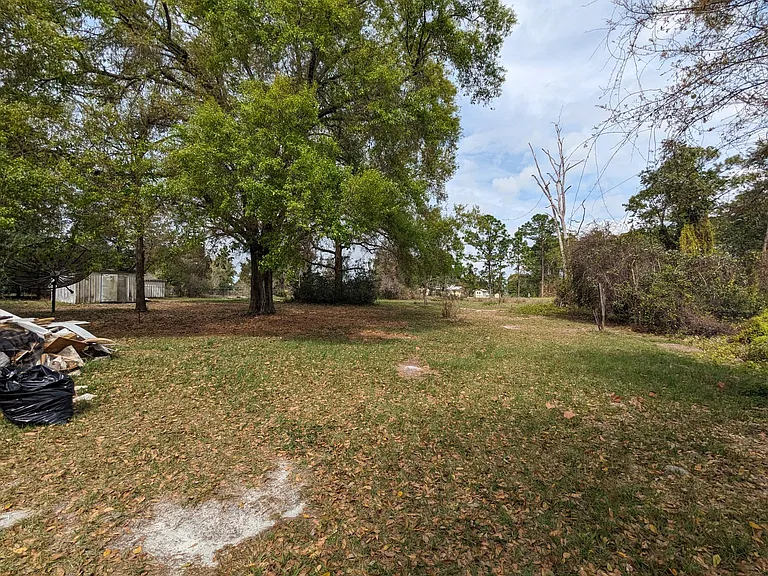 224 Pinehill Ln — Photo 25