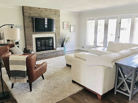 Main Floor Living Room