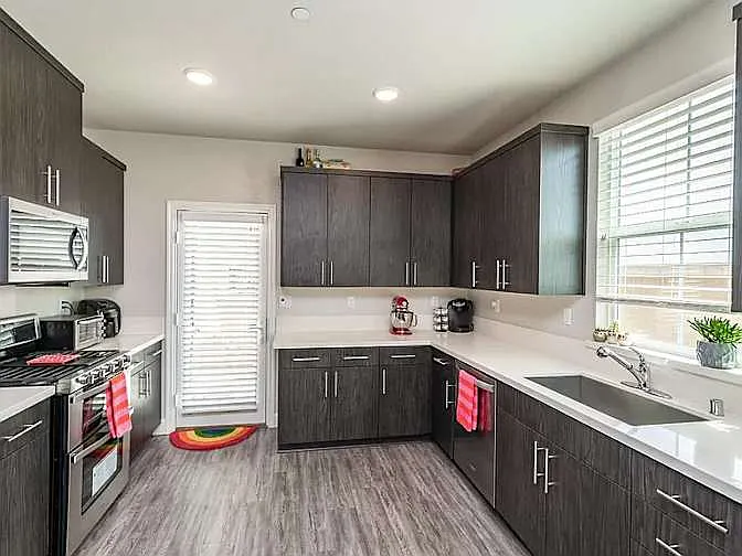 10873 Portico Cir — Photo 6