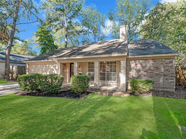 14 Rockridge Drive, The Woodlands, TX 77381