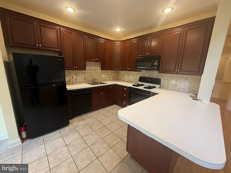 179 Mountain View Dr — Photo 9