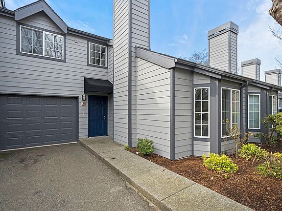 5th image of 1101 N Mountain View Ave