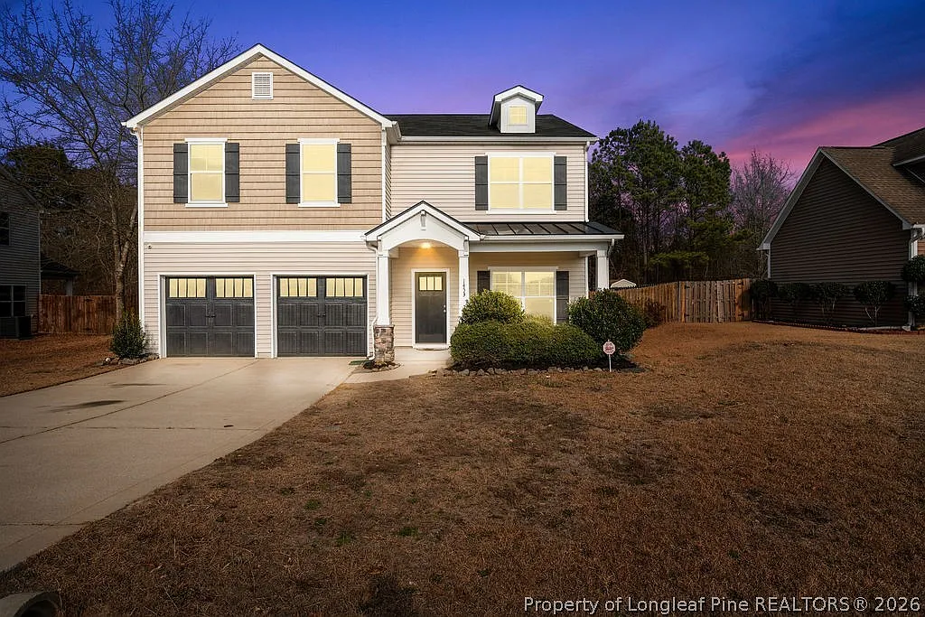 4 bed, 2.5 bath, 3086 sqft, $2,100 — Photo 3