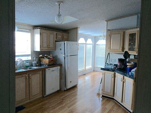 1st image of 07245-89 Upper Kelsey Dr