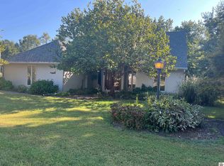 708 Coventry Trl, Paducah, KY 42003