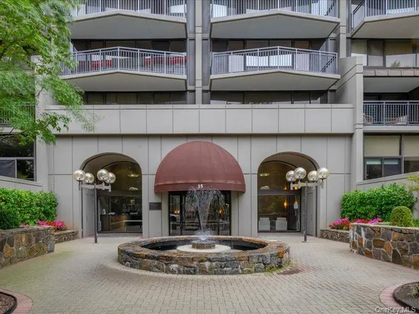 15 Stewart Pl APT 6D, White Plains, NY 10603