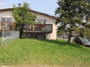 1542 35th St SE, Calgary, AB T2A1B3