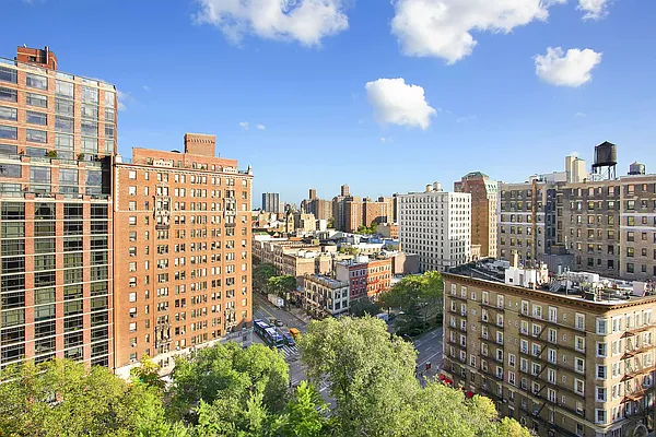 Rented by Metropolitan Equities | media 9