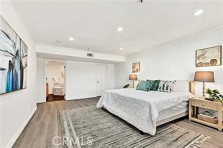 16255 Pacific Cir — Photo 19