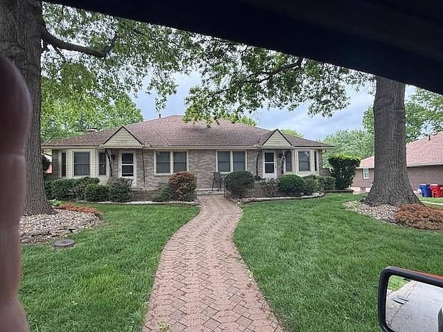 1st image of 1408-10 SW Sunset Ave