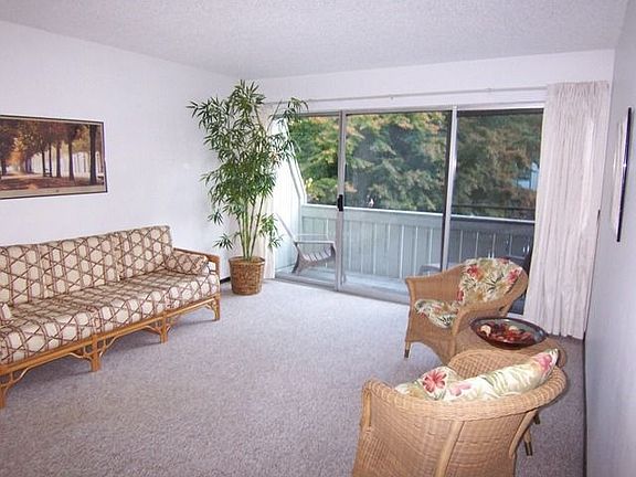 3rd image of 4819 180th St SW APT J204