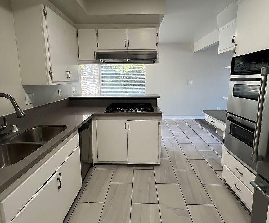 1st image of 212 W Plymouth St #5