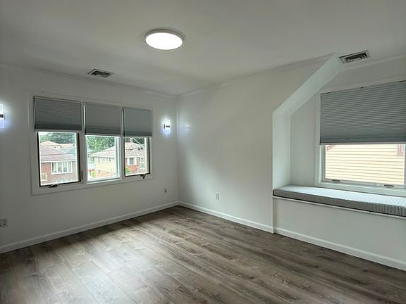 5th image of 56 Monroe St #2
