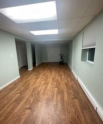 4th image of 6 Wadsworth Ave
