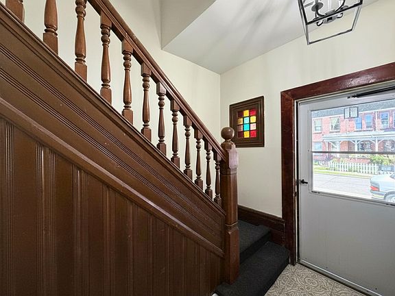 2nd image of 11 Courtney Ave Floor 2