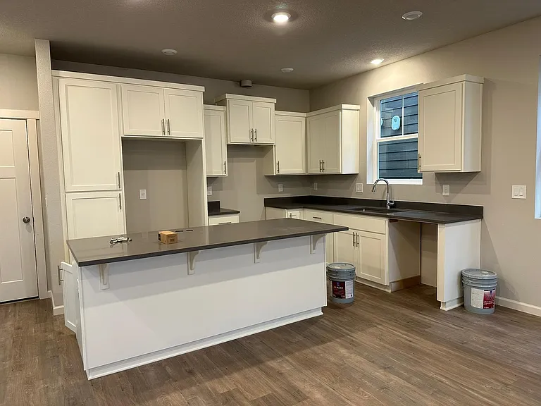 3818 SE 83rd Ave — Photo 8