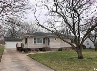 1516 Haynor St, Galesburg, IL 61401
