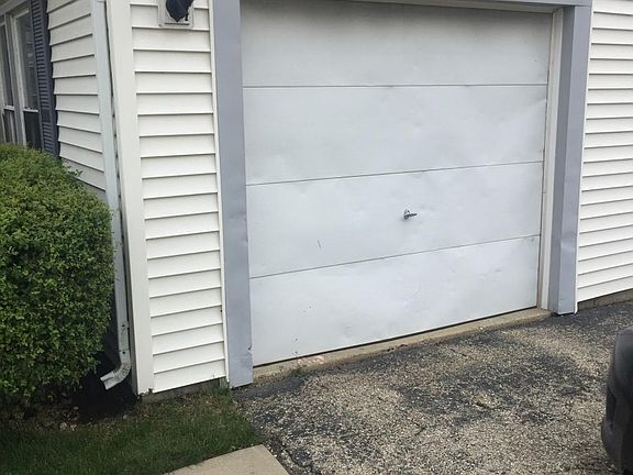 2nd image of 1813 Marquette Ln #5562