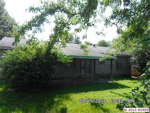 2nd image of 236 S 183rd Ave E