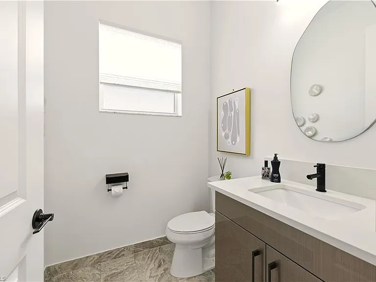 11899 Gardenia Ave — Photo 14