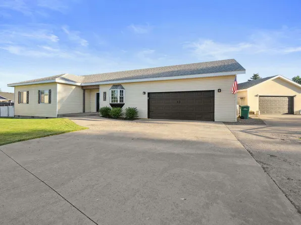 5586 State St, Klamath Falls, OR 97603