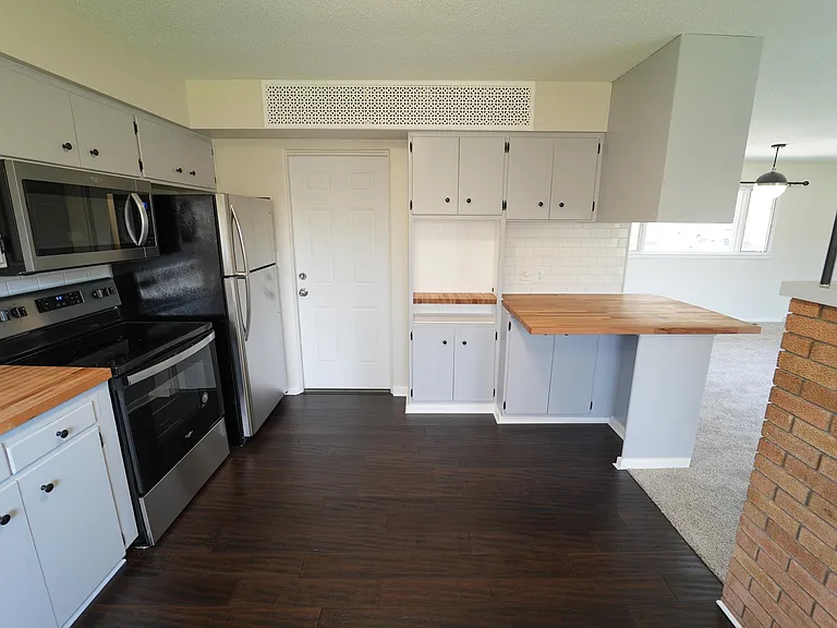 4114 Chelsea Ct — Photo 10