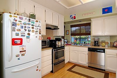 4th image of 317 River Isle Way
