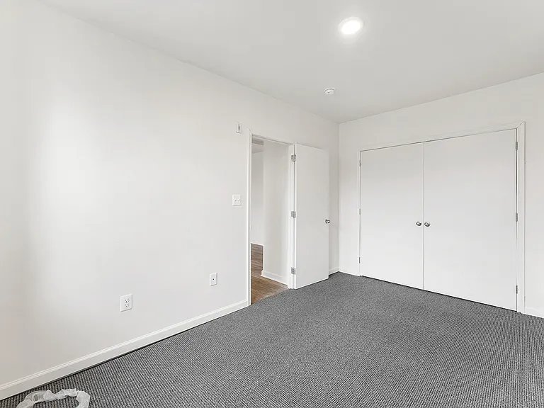 Haverford Apartments — Photo 9