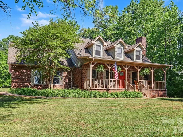 2040 Burke Rd, Shelby, NC 28152