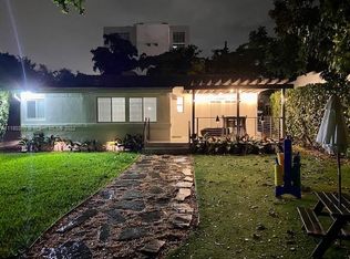 1724 SW 22nd Ter, Miami, FL 33145