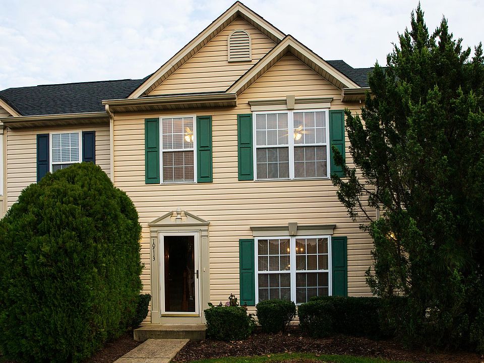 1st image of 10713 Mountain Ash Dr