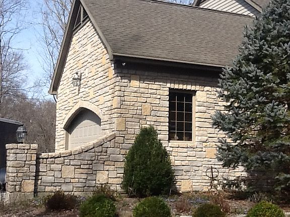 4th image of 11 Little Pond Ln