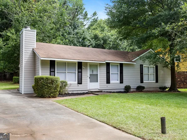 183 Peachtree Ct, Riverdale, GA 30274