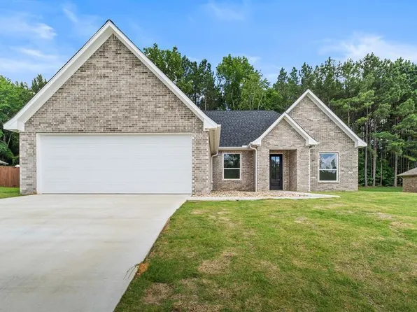 801 Willow Oak Dr, Atlanta, TX 75551