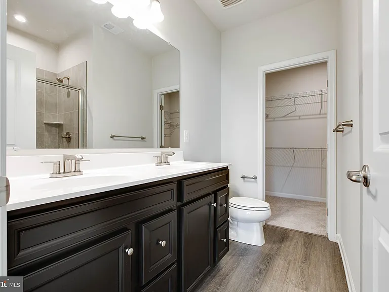 188 Woodgate Cir — Photo 19