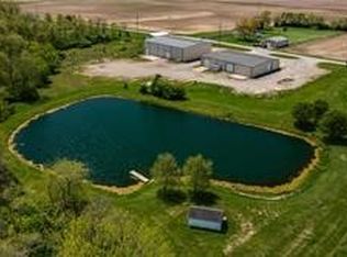 2822 N County Road 330e, Mattoon, IL 61938