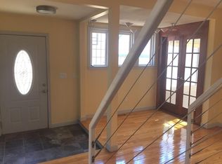 60-62 Waldorf Rd, Newton, MA 02464