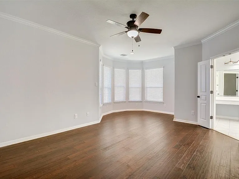 214 Spring Lakes Hvn — Photo 15