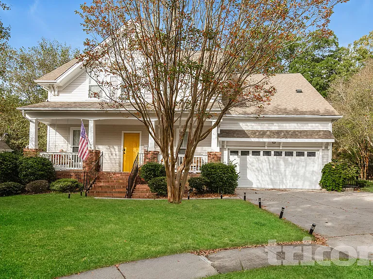1519 Peak Ct — Photo 1