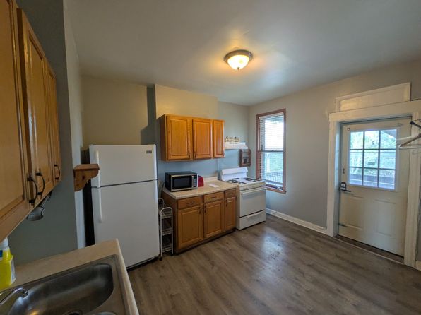 11307 S Langley Ave #2