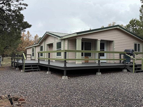 2nd image of 113 Largo Canyon Loop