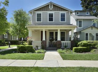 211 Pearl Ln, Menlo Park, CA 94025