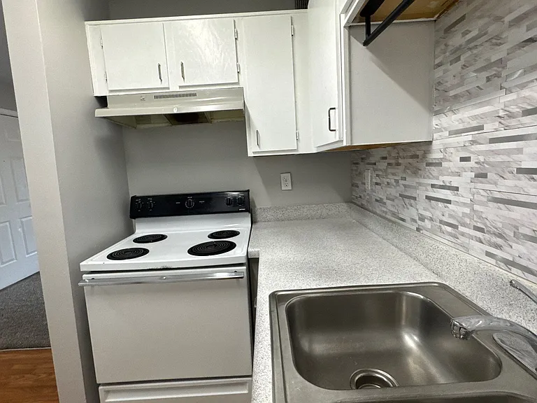 4109 Blue Lick Ct #7 — Photo 9